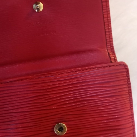 Louis Vuitton Red Epi Leather Compact Snap Wallet - Picture 13 of 16